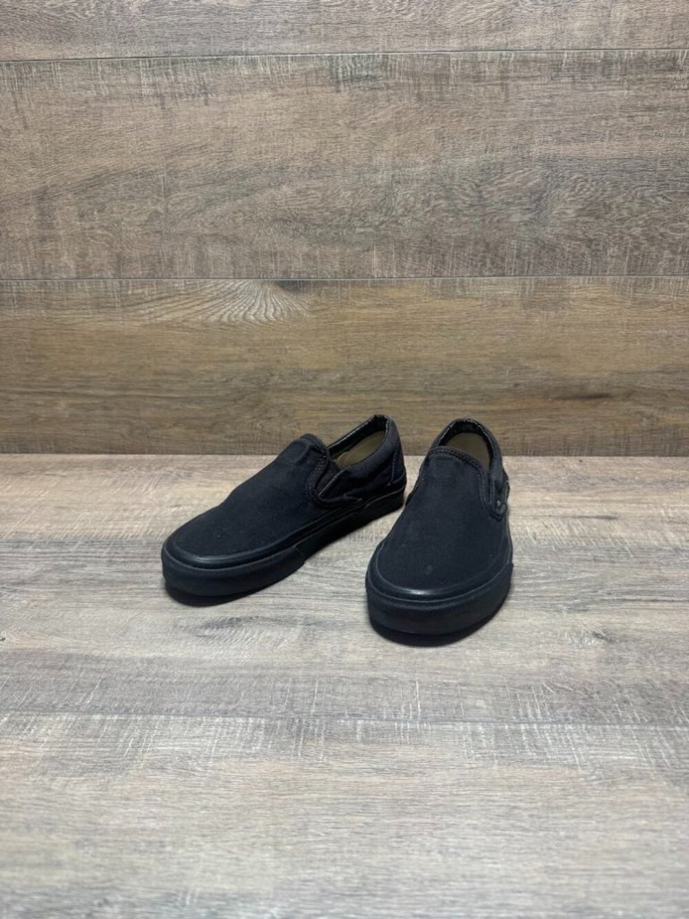 Vans Classic Black Canvas Slip On Sneakers Women's Size 6.5